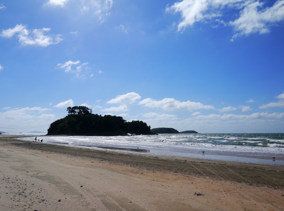bright sunshine over the beach at boryeong