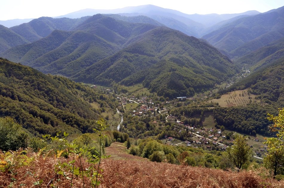 green mountains in Teteven city