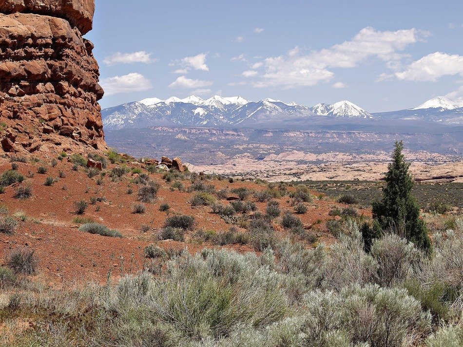 striking national park