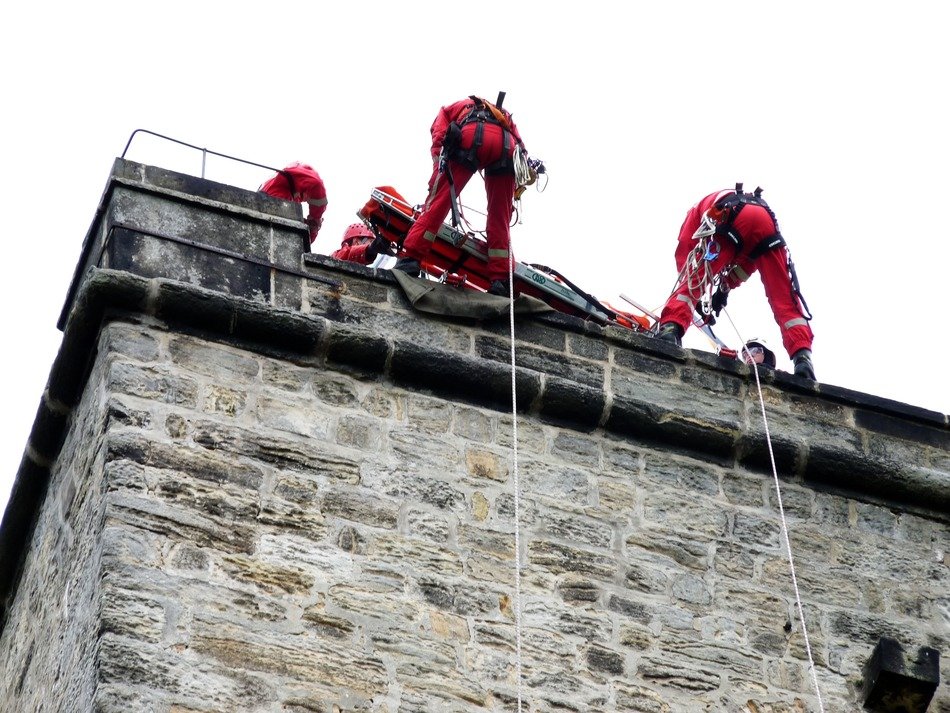 mountain rescuers at training