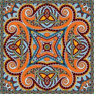 Traditional ornamental floral paisley bandanna N587