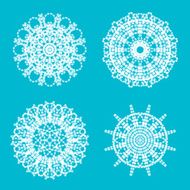 Ornament round set with mandala N6