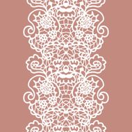Lacy vintage trim N34