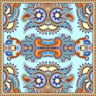 Traditional ornamental floral paisley bandanna N600