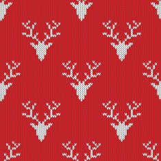 Red knitted sweater with deer seamless pattern N2