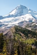 glacier mountain scenery in oregon