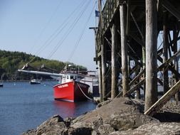 ship on the pier