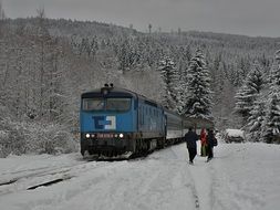 train locomotive winter southern