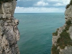 the sea is blocked by rocks