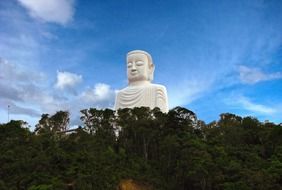 white buddha statue in Vietnam