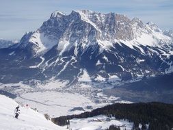 ski trace at scenic alpine mountains, germany, zugspitze