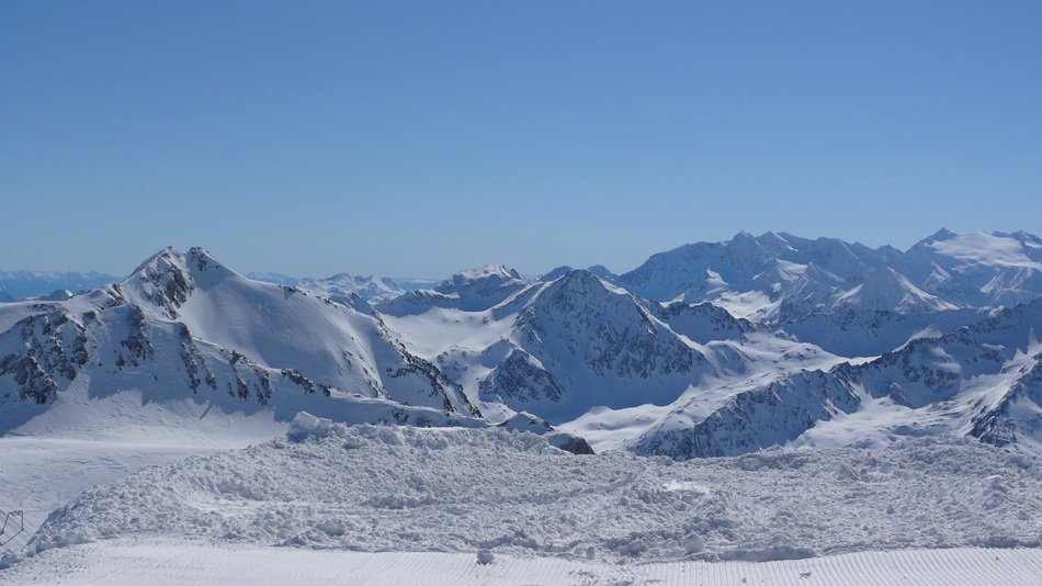 mountains in the snow in austria