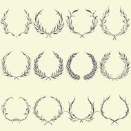 Floral Wreath Ornaments N2