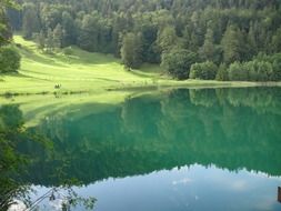 extraordinarily beautiful alatsee lake