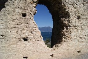 ruins of lake sirmione