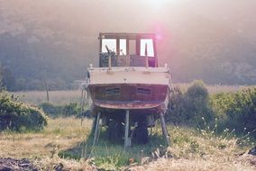 maintenance of a wooden boat