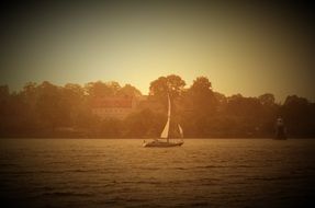 old picture of the sea