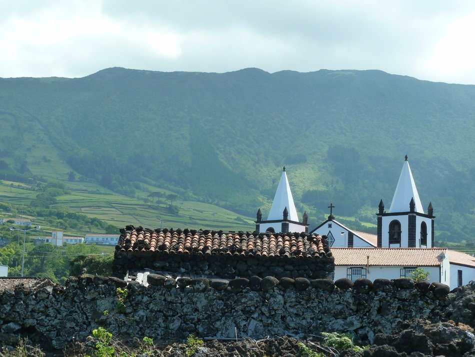 pico azores travel