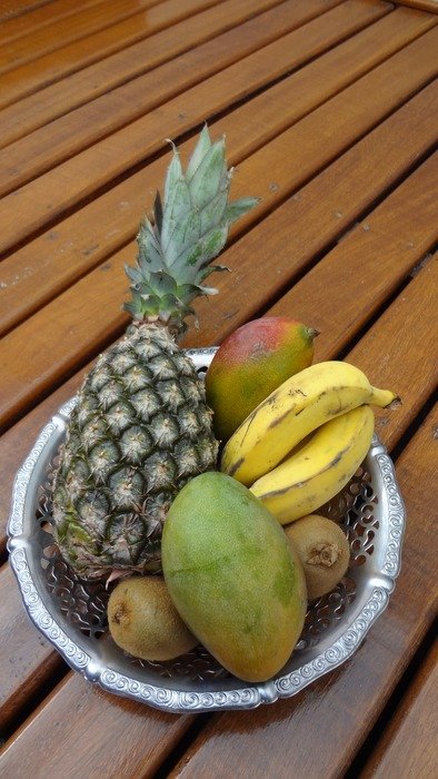 natural exotic fruits in a bowl