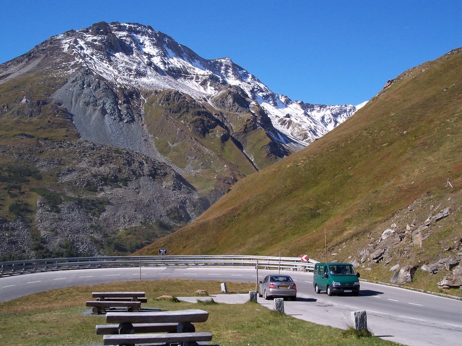 resting place on the alpine road