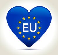 00245-eu-flag-heart-2