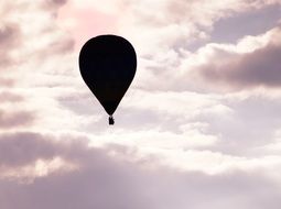 hot air ballooning in the cozy sky