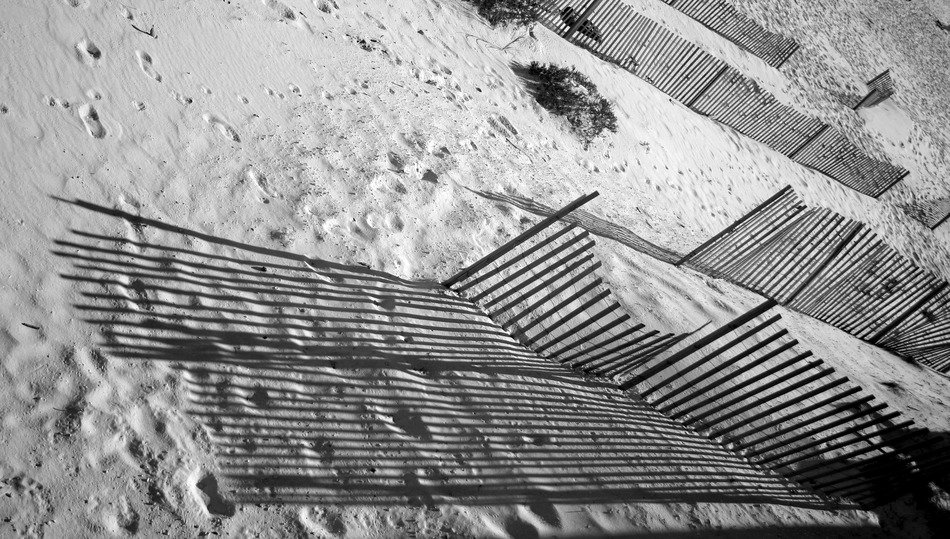 Black and white photo of the sand on the beach in Alabama