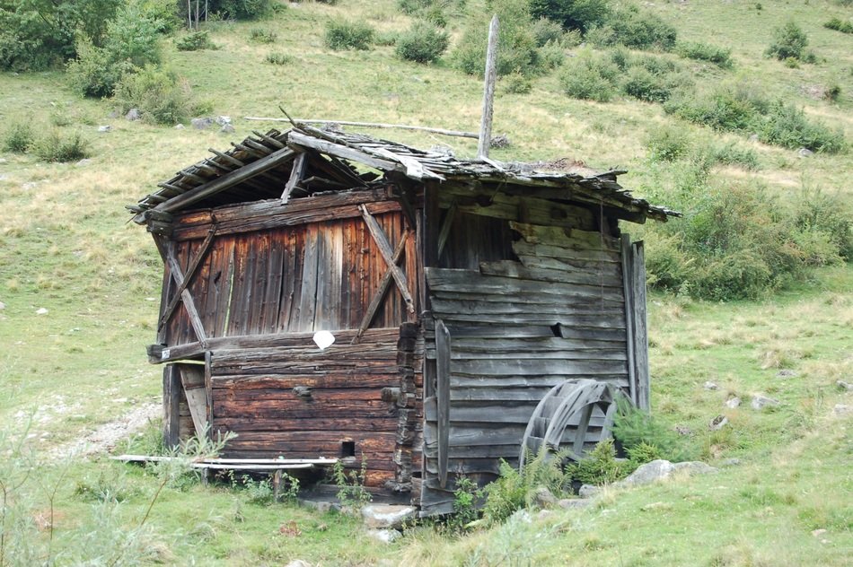 booth on green grass