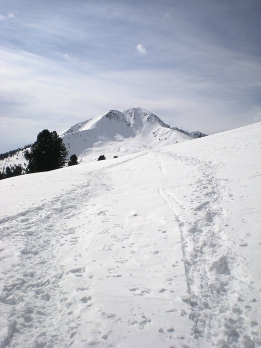 Clear white snow on top of the beautiful mountain on landscape