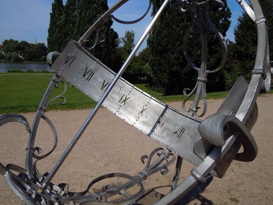Picture of the monument in dräger park
