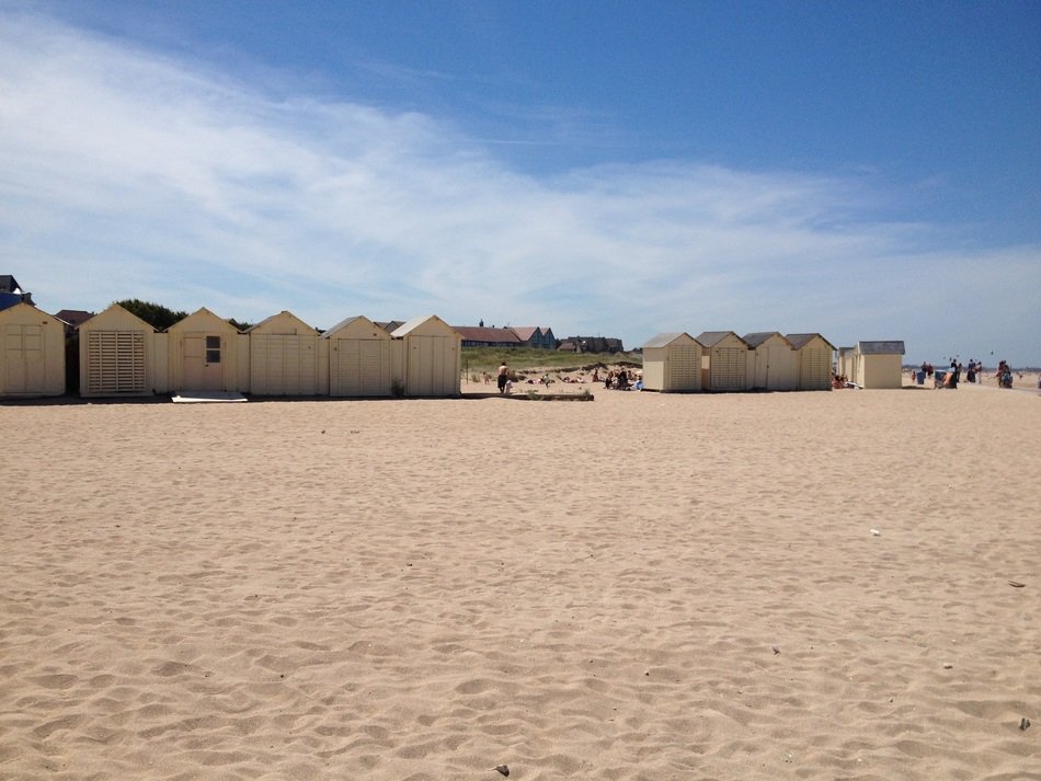 ouistream beach sand