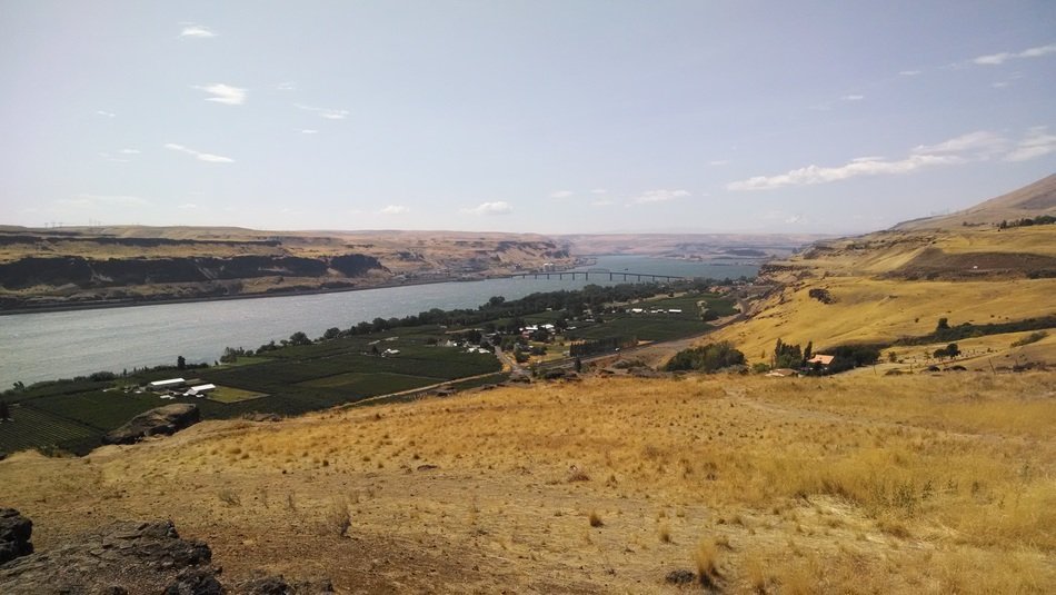 Landscape of the columbia river gorge free image download