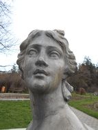 statue of a woman in cluj napoca