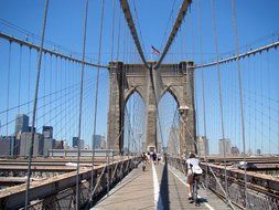 bridge brooklyn walkway