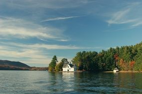 secluded waterfront house near Quebec