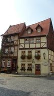 nice truss home