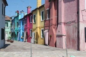 venice colors houses