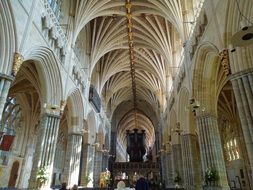 the internal architecture of the cathedral in England