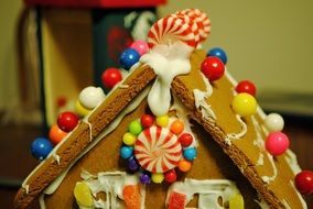 gingerbread house, detail, christmas cookie
