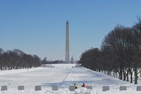 washington famous monument