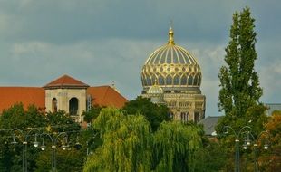 city view with synagogue building, germany, berlin