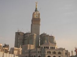 architecture of the hotel Al Abrar Mecca