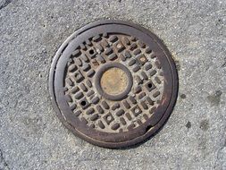 manhole street asphalt