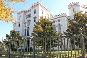The Louisiana's Old State Capitol is a historic government building