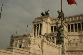 old architecture buildin in ancient rome