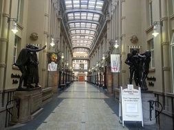 picture of interior of leipzig passage