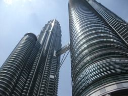 architecture of the twin towers in Kuala Lumpur