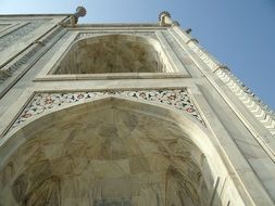 White taj mahal Architecture