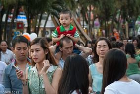 Photo of crowded park