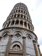 pisa italy tower